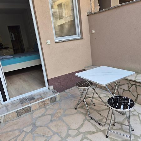 Sadi Apartments Ohrid Esterno foto