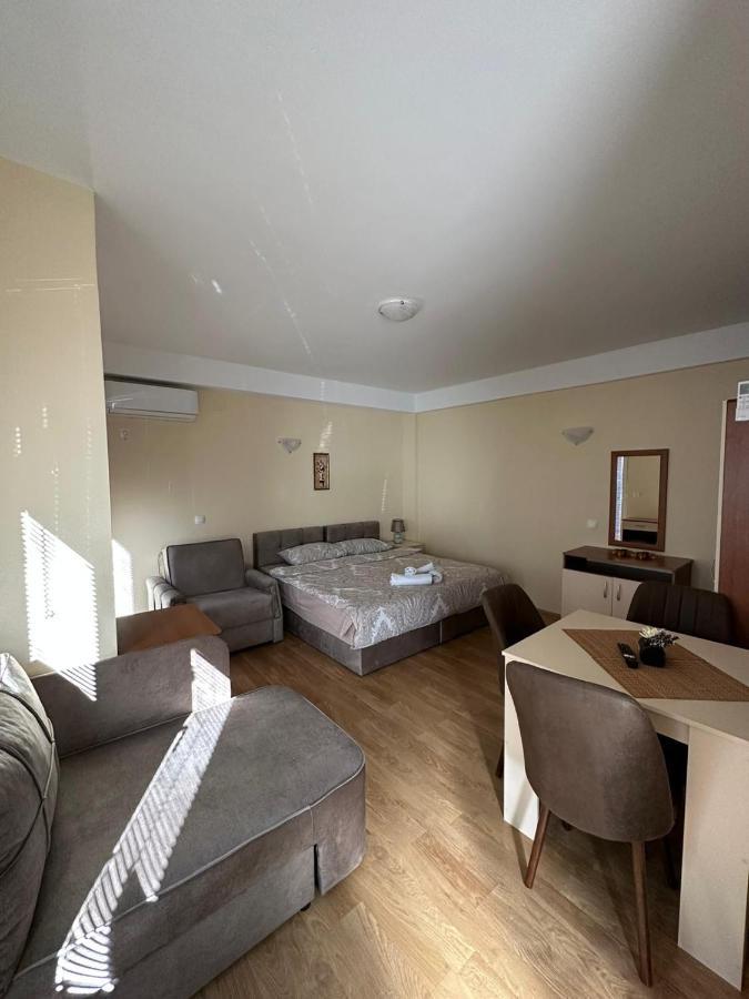 Sadi Apartments Ohrid Esterno foto