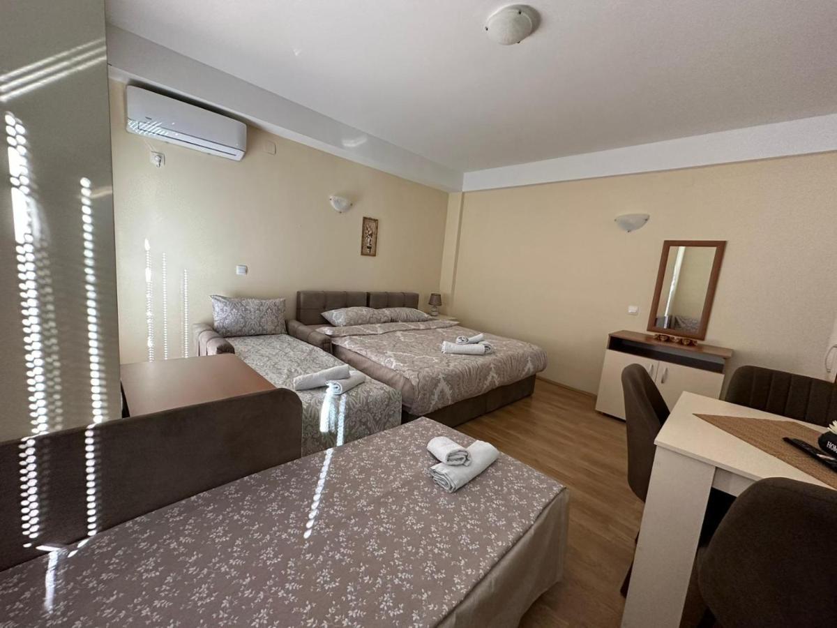 Sadi Apartments Ohrid Esterno foto