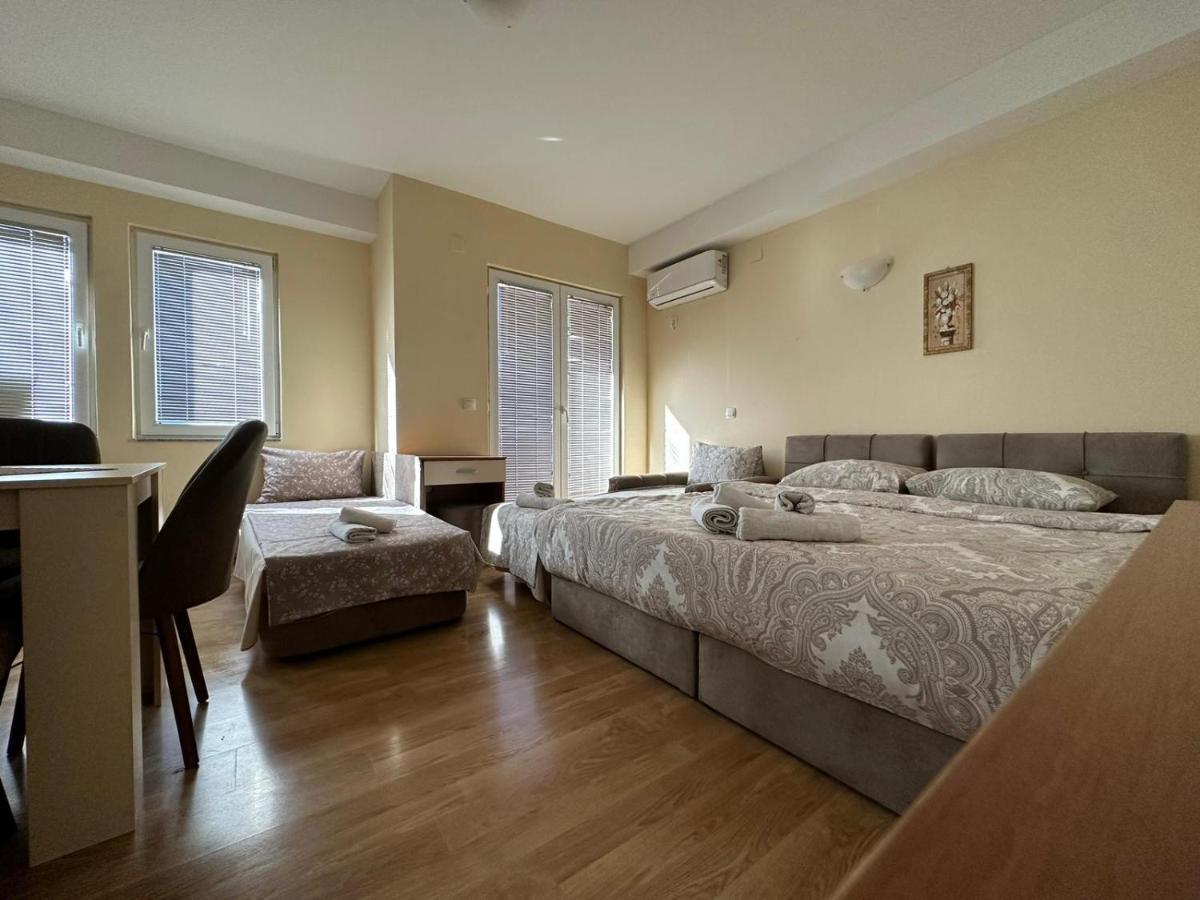 Sadi Apartments Ohrid Esterno foto