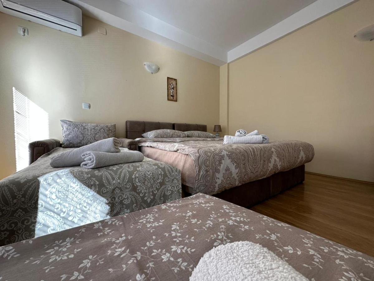 Sadi Apartments Ohrid Esterno foto